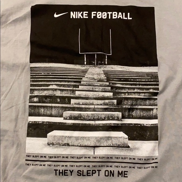Men’s Nike t-shirt - Picture 2 of 3